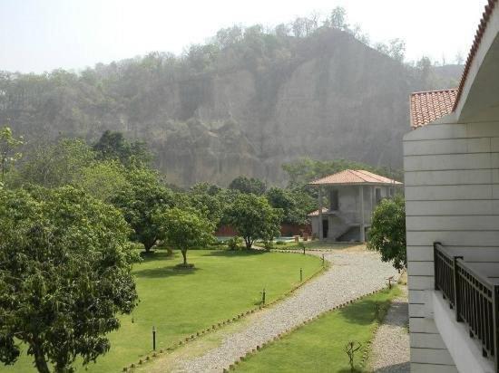 Jim Corbett Resort Rāmnagar Extérieur photo